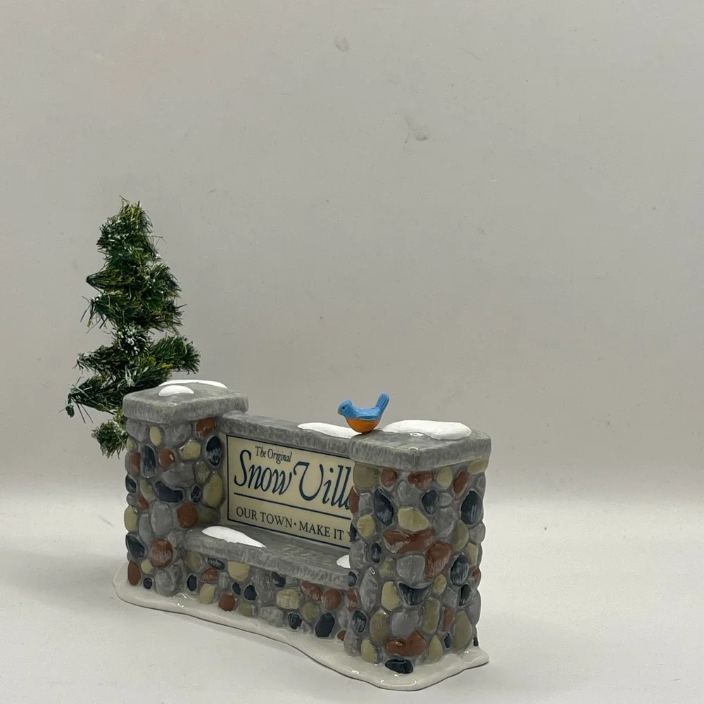 Department 56 Snow Village Welcome Sign Our Town 799975 Ceramic Accessory